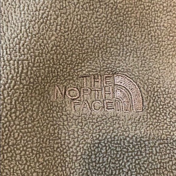 The North Face Half zip - Picture 3 of 4